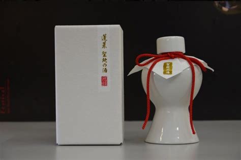 「君の名は。」の“口噛み酒”が商品化！？純米吟醸酒「御祈祷酒聖地の酒」発売 1枚目の写真・画像 | インサイド