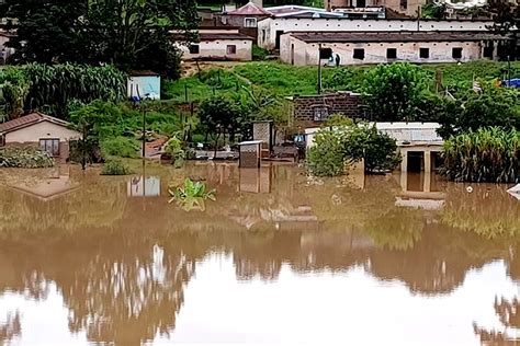 Nearly 60 Die In Kwazulu Natal Floods Metro News