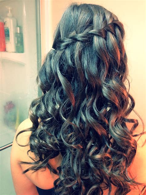 Waterfall Braid With Curls Obsessed With This Hairdo For Grad Waterfall Braid With