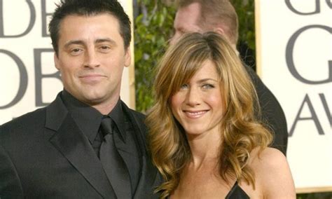 Does Jennifer Aniston Want to Date Friends co-star Matt LeBlanc? - The ...