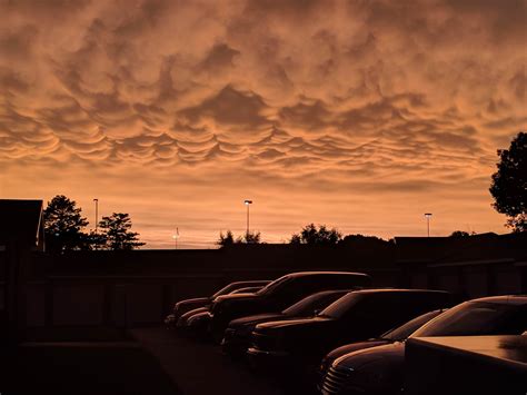 Some interesting clouds formed after a bad storm in my city. : pics