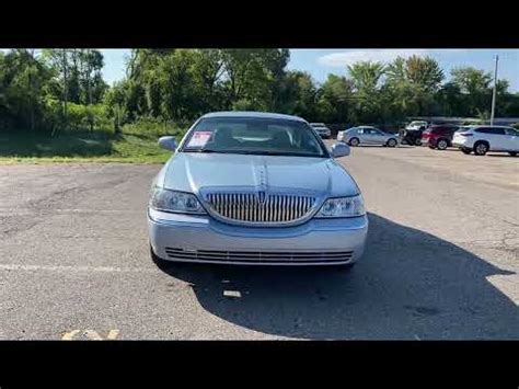 Used Lincoln Town Car Signature Southfield Dearborn Troy