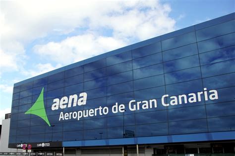 Los Aeropuertos de Aena en España marcan un récord en 2023 con más de