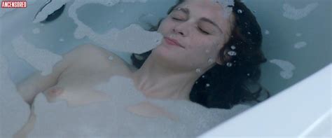 Naked Ariane Labed In The Stopover