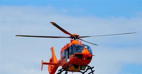 Rettungshubschrauber In K Mpfelbach Im Einsatz Aufgefahren Und Mann