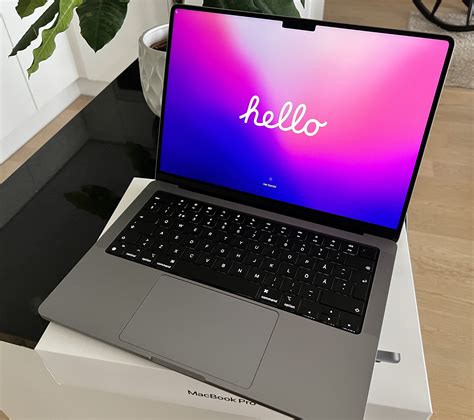 Kokemuksia Applen Uusi MacBook Pro On Varustettu Erinomaisella