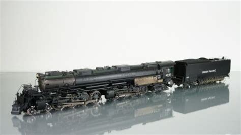 Athearn Genesis Big Boy Union Pacific Weathered Dcc W