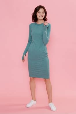 Стильная одежда для кормящих мам MilkyMama