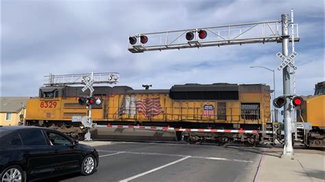 Up 8329 Z Train Intermodal North E Swain Road Railroad Crossing Stockton Ca Youtube