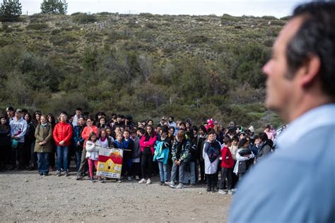 Abrazo Al Limay Diario El Cordillerano