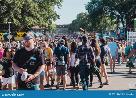 Huge Crowds Of People At The Minnesota State Fair On An All Time Ever