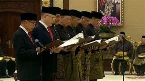 Malaysias New Cabinet Ministers Sworn In Nestia