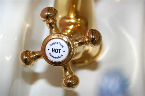 How To Tell If Your Hot Water System Needs Repairs Oleada Electrical