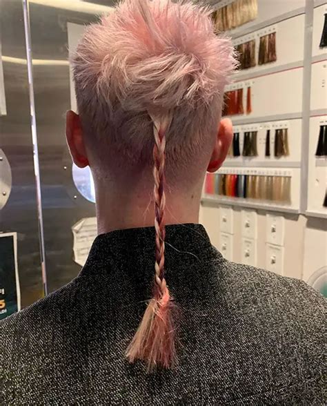 26 Inspiring Rat Tail Hairstyles To Uplift Your Style