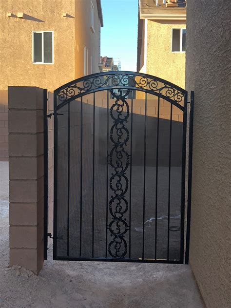 Residential Side Gates Lv Iron