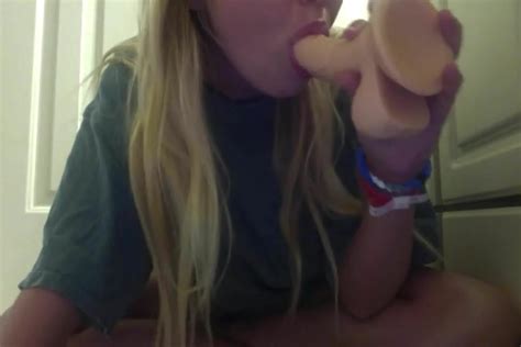 Privat Orgasmus Mit Dildo Amateur Amateur Porn XHamster