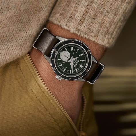 Montre Seiko Presage Style S Cadran Vert Ssa J Lepage