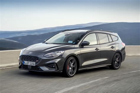 2020 Ford Focus ST Wagon Costs More Than Skoda Octavia RS Looks Sporty