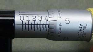View Reading an Inch Micrometer - GAMMA+