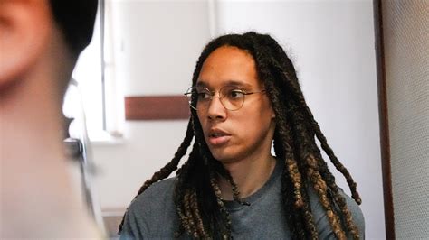 Brittney Griner Trial Likely To End In Conviction Experts Say The