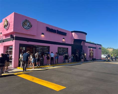 Voodoo Doughnut Opens Anticipated Location In Tempe The Arizona State