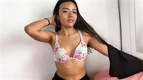 My Wife Swallows All The Cum Amateur Amateur Porn Feat XCOUNTESSMIAX XHamster