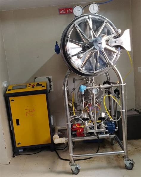 Horizontal Cylindrical Autoclave At Rs 550000 Horizontal Autoclave In