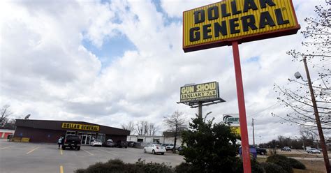 how many dollar general stores are in the us 7