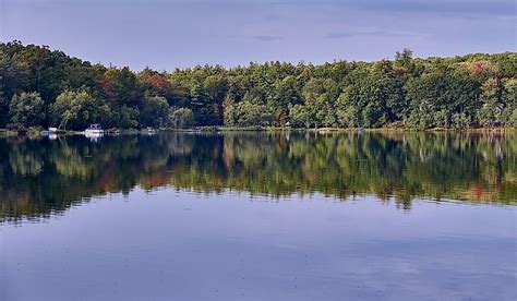 The 7 Best Lakes in the Poconos - WorldAtlas