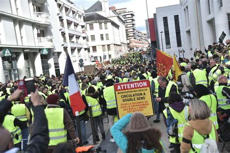 Pau Les Gilets Jaunes Acte VI Ce Week End