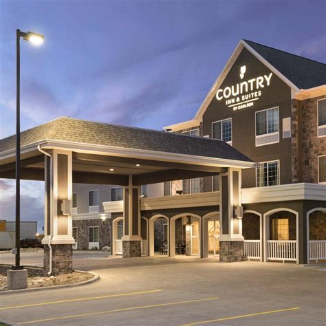 COUNTRY INN & SUITES BY RADISSON, MINOT, ND - Prices & Hotel Reviews