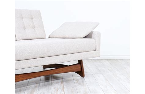 Adrian Pearsall Gondola Sofa For Crafts Associates At 1stdibs