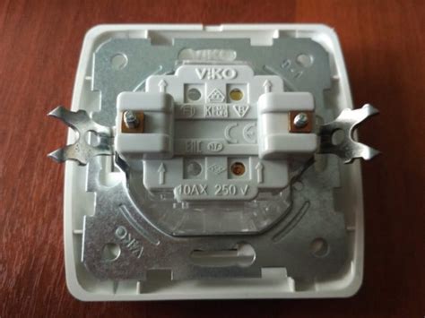 Как подключить выключатель: конструкция и назначение, виды фурнитуры