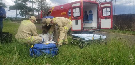 Motociclista cai de moto e fica ferido no Bairro Brasília CGN