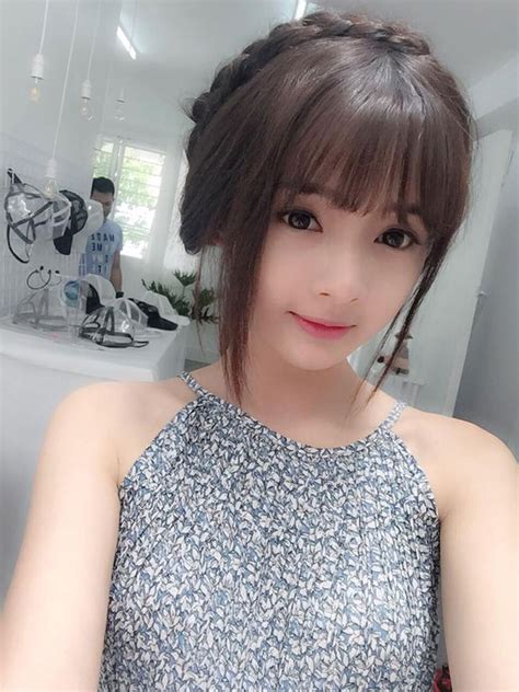 Cuộc sống của hot girl ảnh thẻ sau 4 năm giờ ra sao