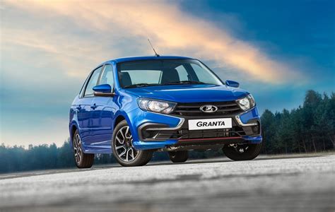 Дилерам отгрузили первые Lada Granta Drive Active ФОТО