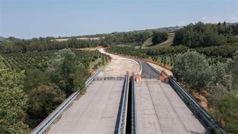 Autostrada Asti Cuneo Inaugurazione Anticipata Ecco Quando La Stampa