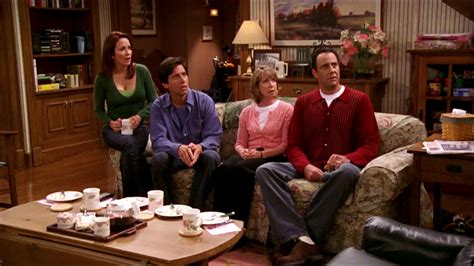 Watch Everybody Loves Raymond Season 9 Episode 1 Everybody Loves