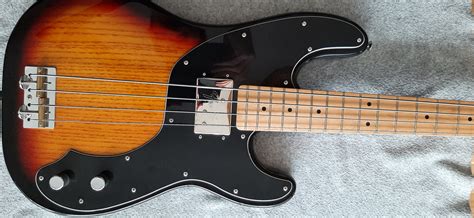 Vintage Modified Precision Bass Tb Squier Audiofanzine