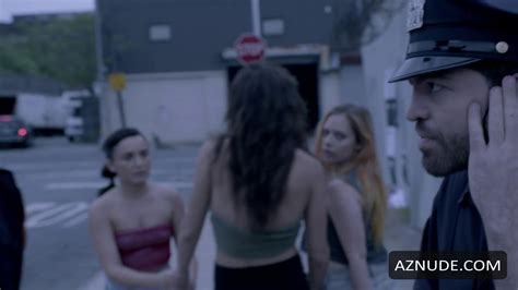 SYRIE MOSKOWITZ Nude AZNude