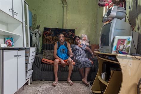 Meet The Families Of Rios Favelas An Interview With Photographer Antonello Veneri Rio De