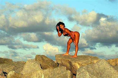 Joseline Hernandez NUDE COMPLETLY On Her Show Scandal Planet