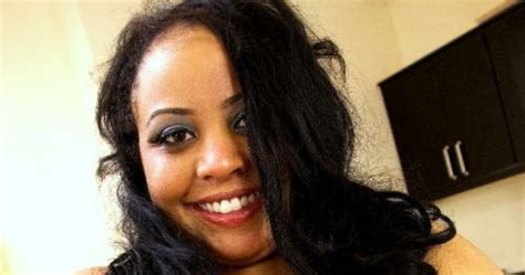 Shanice Richards Busty BBW JJ Topless Beauty Without Bra