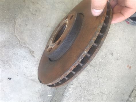 Заменил тормозные опоры, свои уже давно стёрлись, диски брал на ...