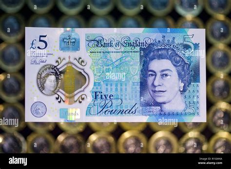 The Bank of England £5 note Stock Photo - Alamy