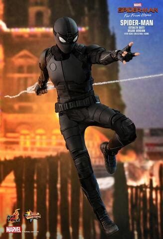 Фигурка коллекционная Человек паук Вдали от дома фильм от Hot Toys в Toyszone ru