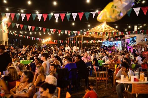 El hogar El Alba despide el año con la peña folklórica La Machada