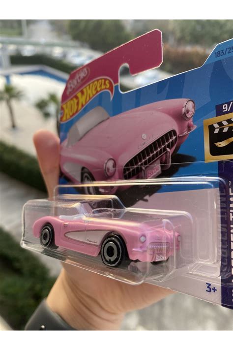 HOT WHEELS Hotwheels barbie corvette pembe barbie ölçek metal araba oyuncak araba