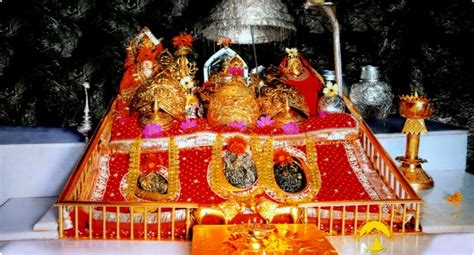 Vaishno Devi Aarti – Summerland Hindu Temple