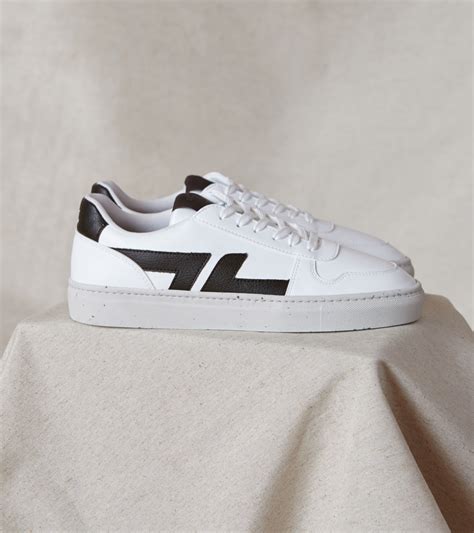 RE:GROUND | Die ersten Sneaker aus Kaffee hergestellt | Nespresso